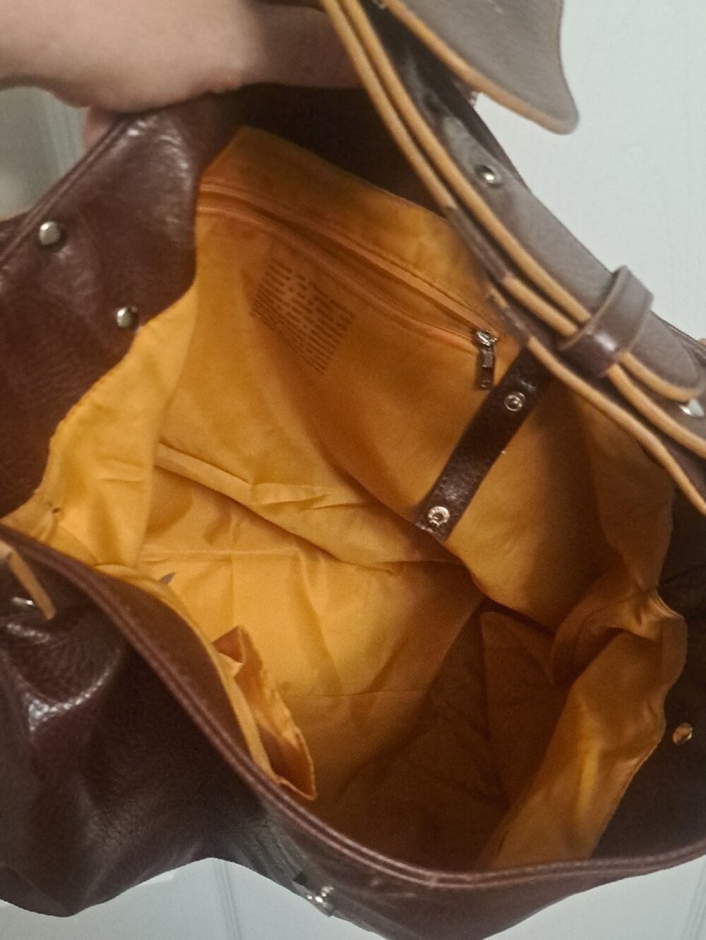 Matt & Nat Large Brown Faux Leather Slouchy Hobo Shoulder Bag - Picture 8 of 8